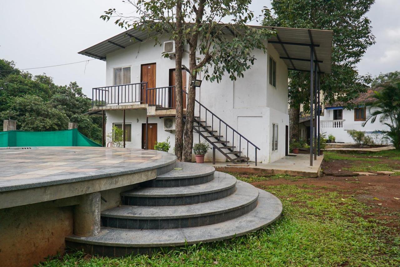 The Blue Lagoon Resort Lonavala Exterior photo